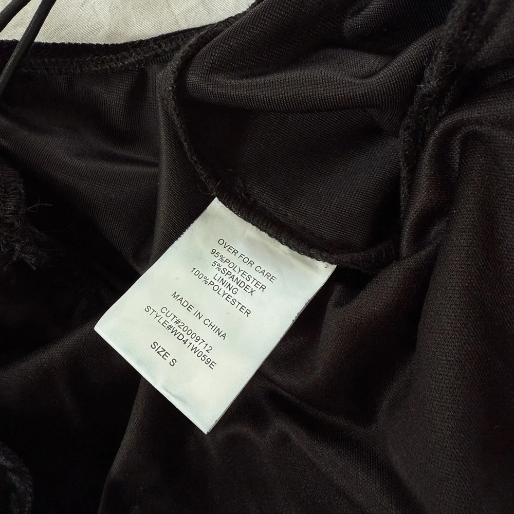 Windsor Elegant Black Evening Dress - Picture 6 of 6